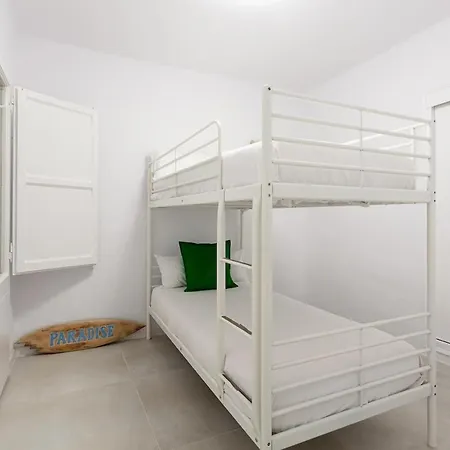 Blue 4 Bedrooms Terrace * يوريت دي مار